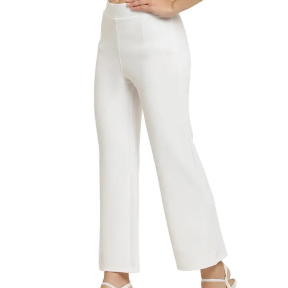 NWT Cyrus White Ankle Cropped Stretchy Pants. Size XS